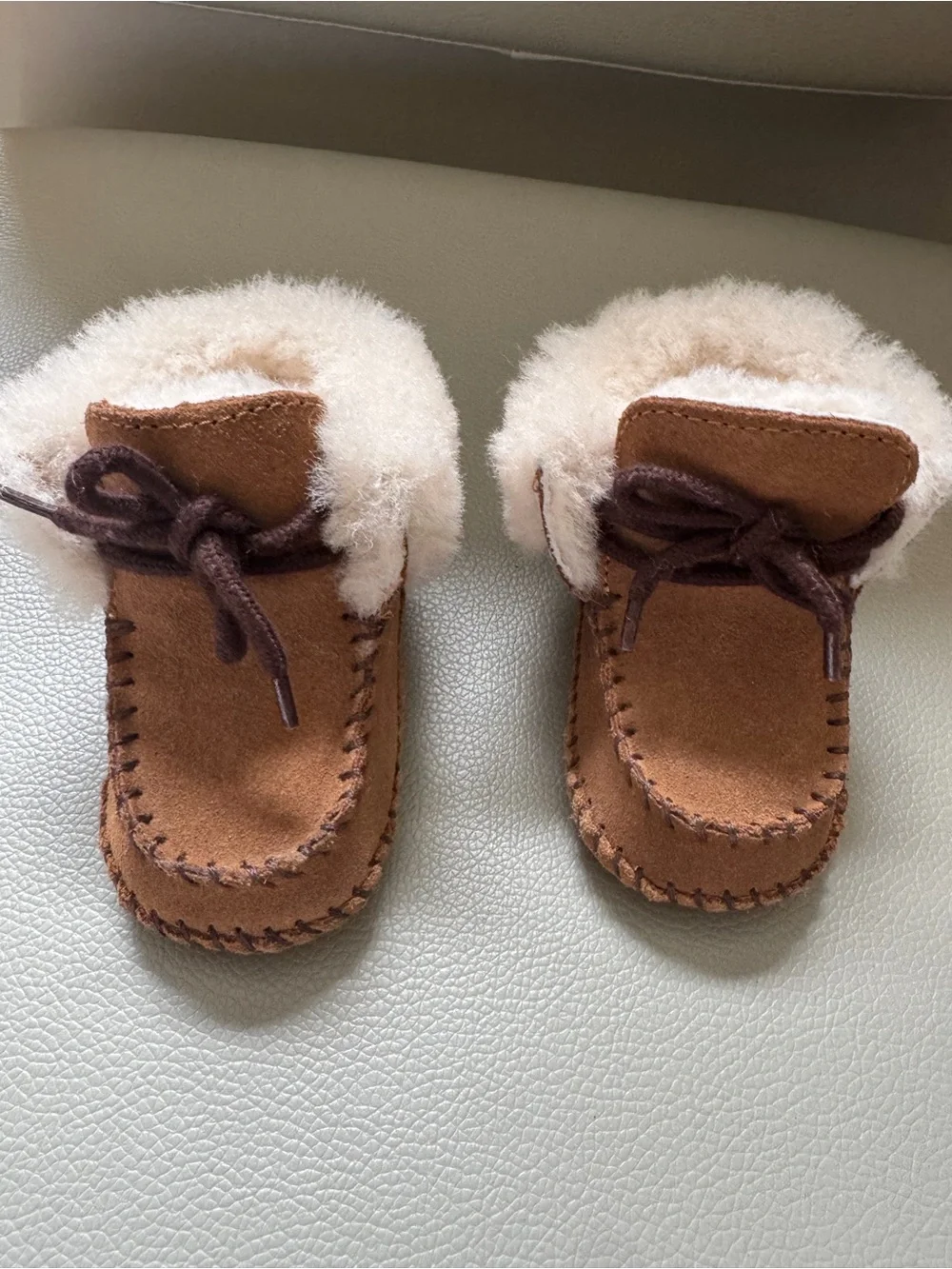 UGG Infant Sparrow Chestnut Suede Shearling-Lined Moccasin Boots 0/1 size